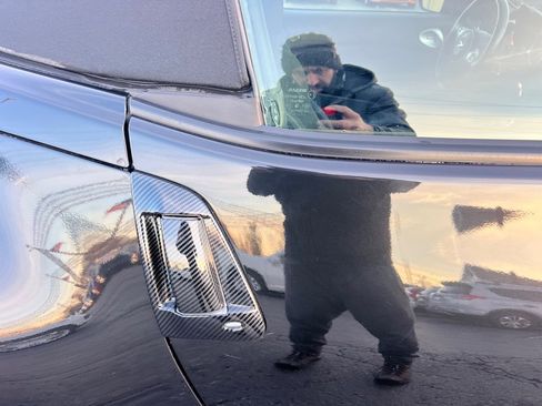 Used 2012 Nissan 370Z Roadster image 9