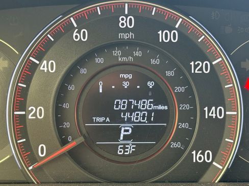 Used 2017 Honda Accord Sport image 10