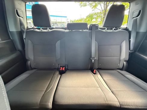 Used 2025 Chevrolet Silverado 2500 Custom w/ Custom Convenience Package AWD/4WD image 32