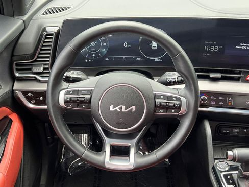 Used 2025 Kia Sportage SX FWD image 25