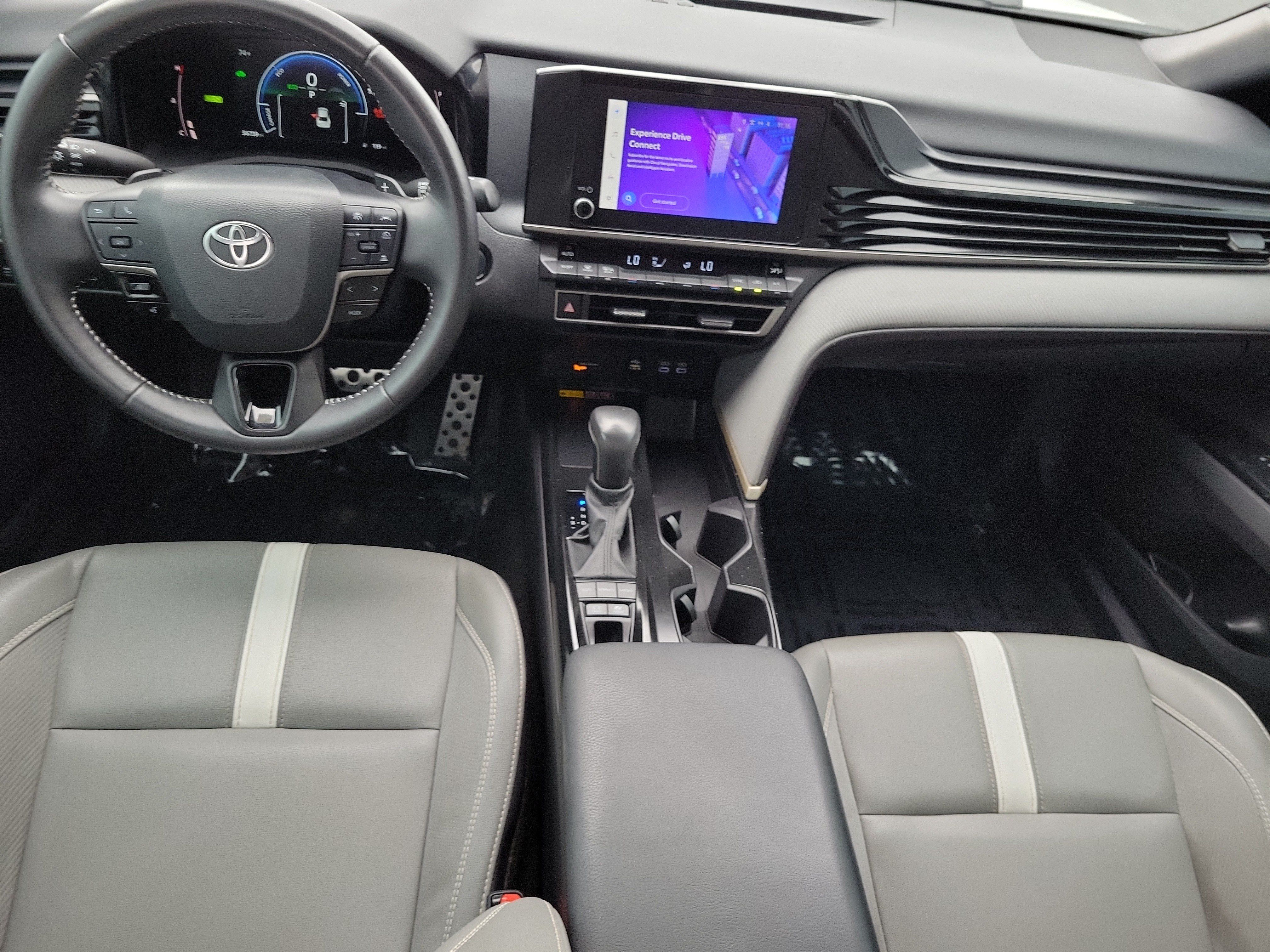 Certified 2025 Toyota Camry SE w/ Convenience Package FWD image 14
