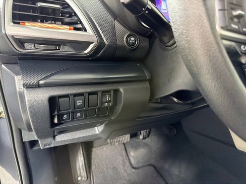 Used 2022 Subaru Forester AWD/4WD image 12
