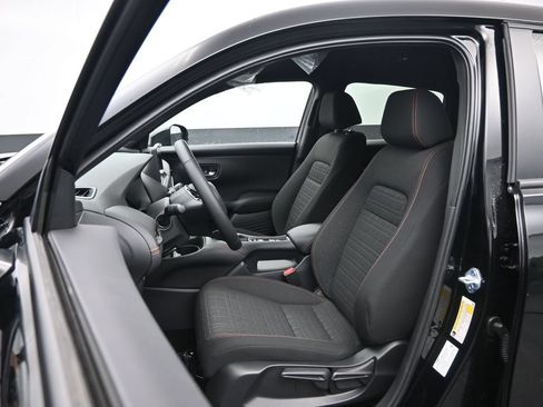 New 2026 Honda HR-V Sport image 17