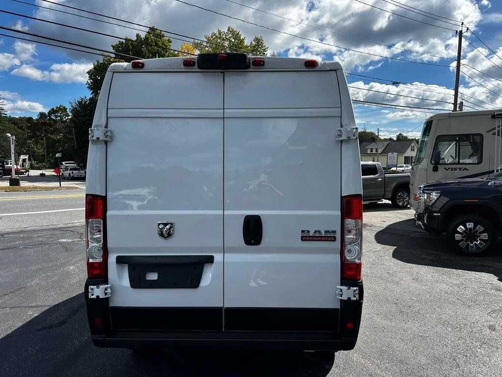 Used 2022 RAM ProMaster 2500 FWD image 4