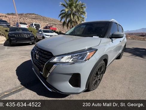 Used 2023 Nissan Kicks SV FWD image 1