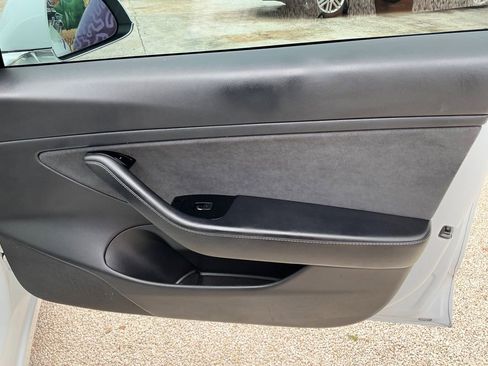 Used 2019 Tesla Model 3 Long Range image 21
