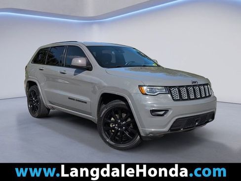 Used 2020 Jeep Grand Cherokee Altitude AWD/4WD image 1