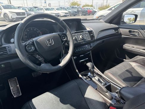 Used 2017 Honda Accord Sport Special Edition image 17