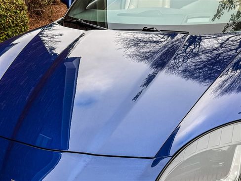 Used 2005 Chevrolet Corvette Coupe w/ Preferred Equipment Group image 21