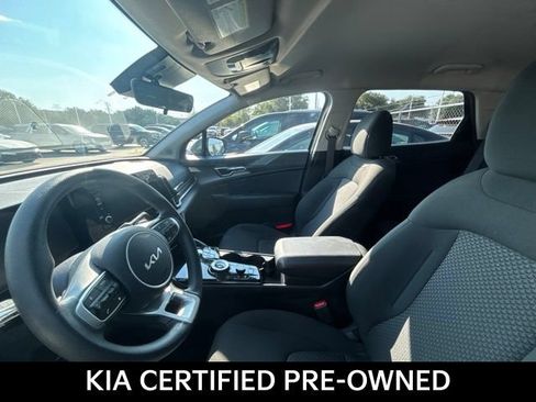 Certified 2023 Kia Sportage LX AWD/4WD image 9