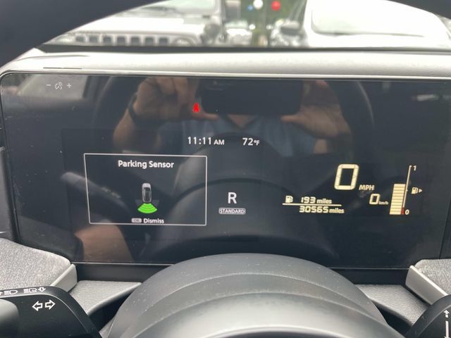 Used 2025 Nissan Kicks SV AWD/4WD image 33