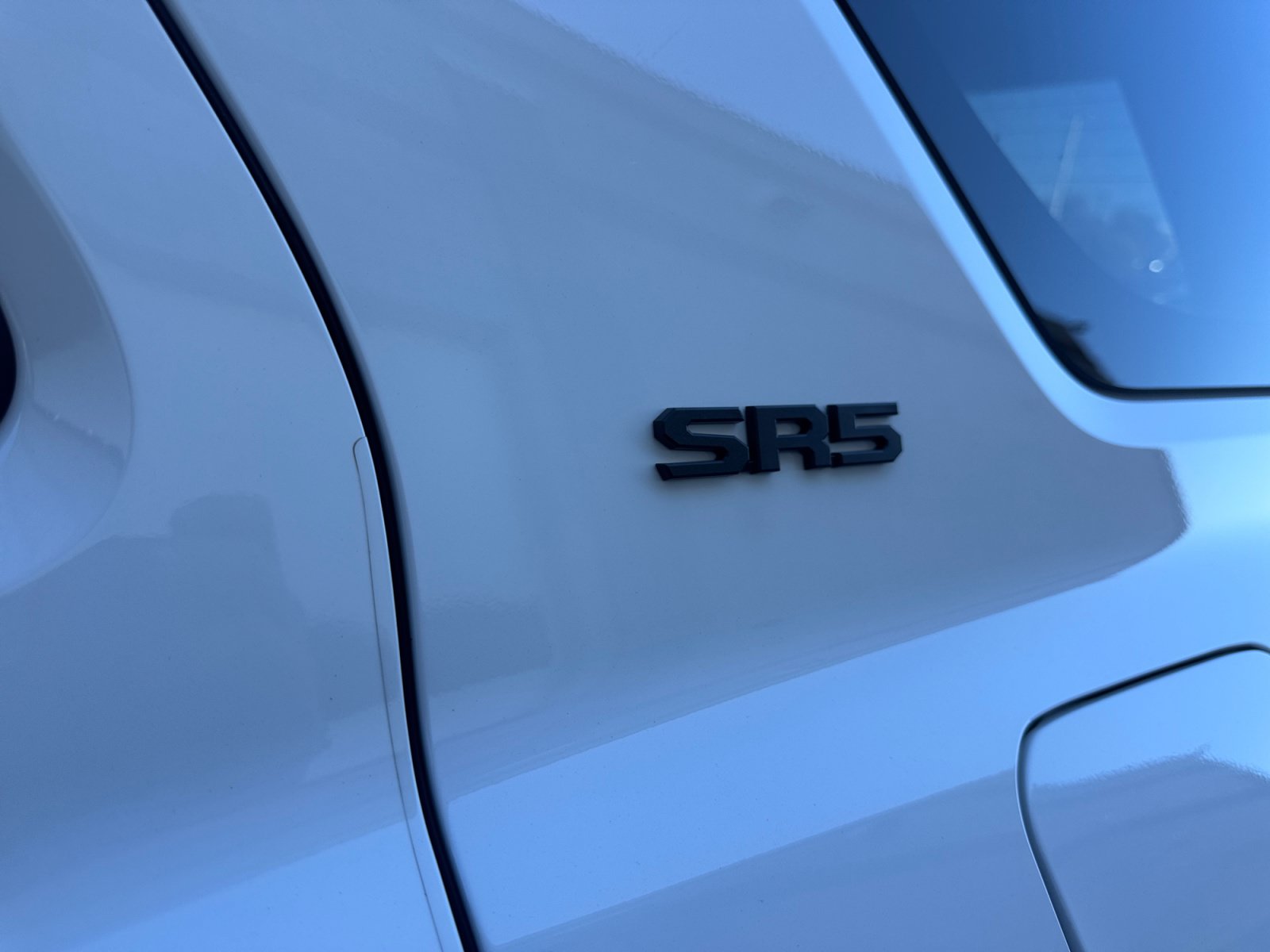 Certified 2025 Toyota 4Runner SR5 AWD/4WD image 25
