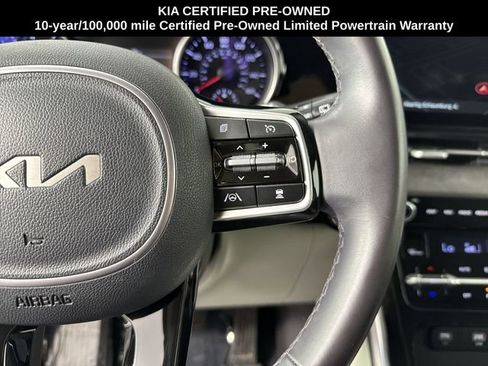Certified 2024 Kia Carnival EX image 12
