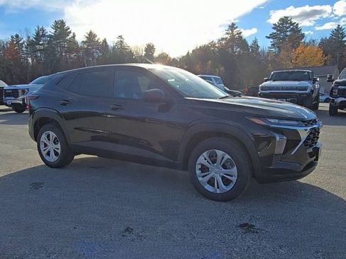 New 2026 Chevrolet Trax LS image 38