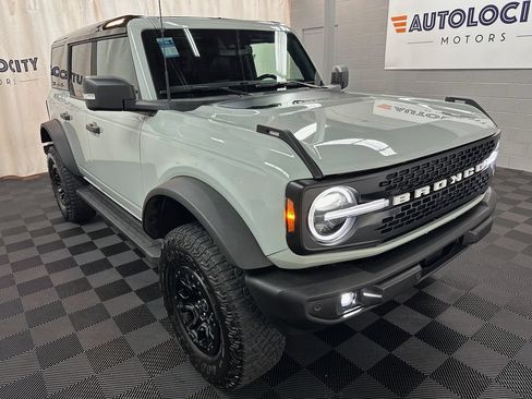 Used 2024 Ford Bronco Wildtrak AWD/4WD image 2
