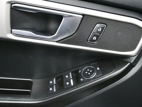 Used 2021 Ford Explorer 4WD image 27