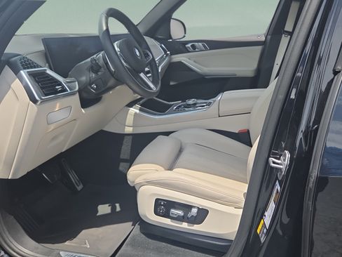 Certified 2026 BMW X5 xDrive50e w/ Executive Package AWD/4WD image 9