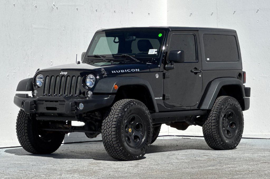 Used 2015 Jeep Wrangler Rubicon w/ Power Convenience Group AWD/4WD image 7