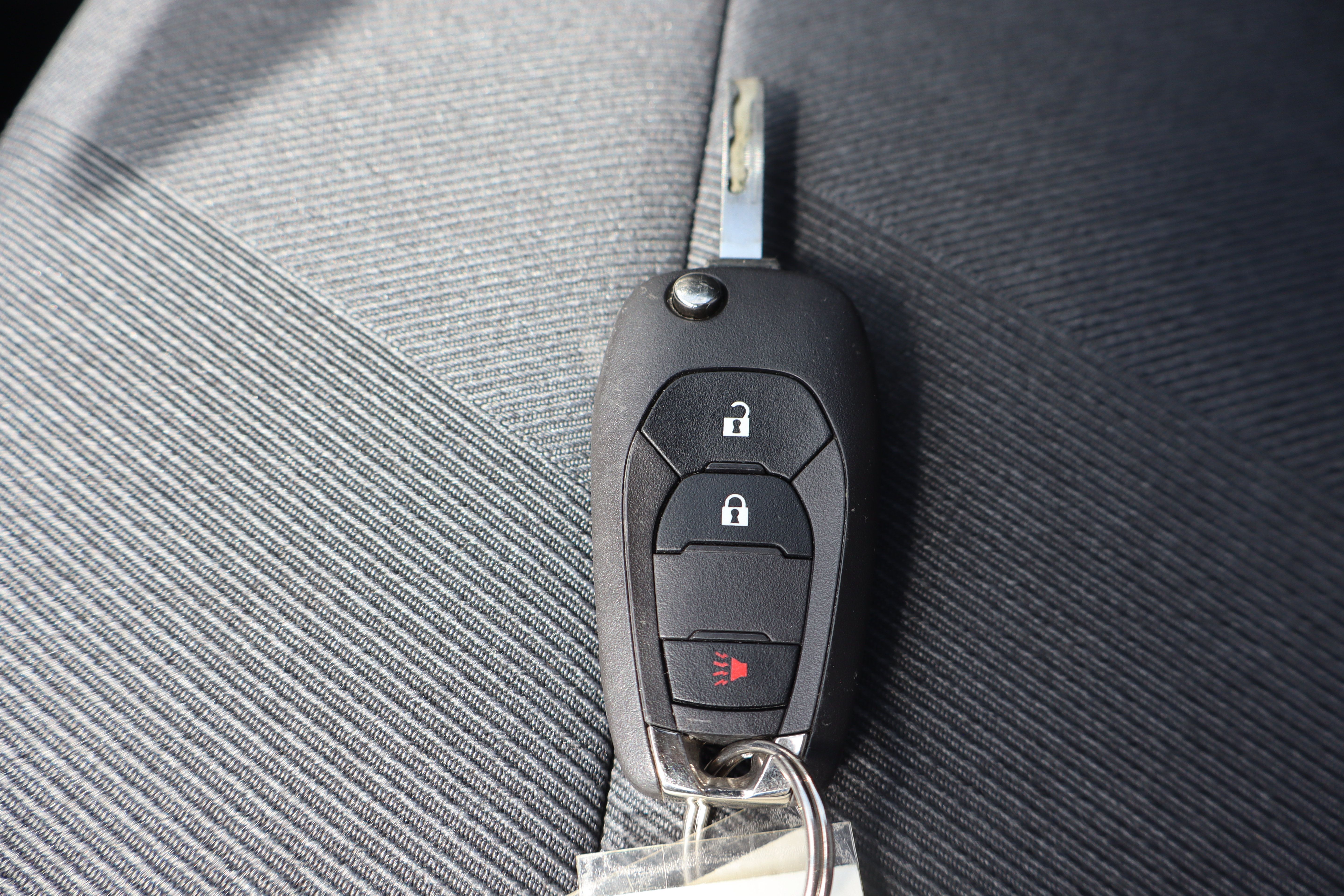 Used 2026 Chevrolet Trax LS FWD image 24