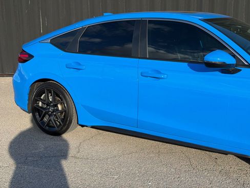 Used 2024 Honda Civic Sport Touring image 5