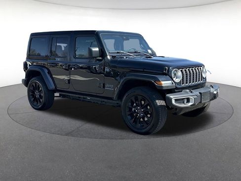 Certified 2025 Jeep Wrangler Sahara 4xe w/ Safety Group image 8