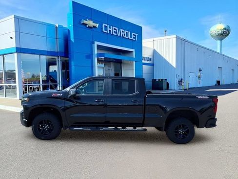 Used 2020 Chevrolet Silverado 1500 LT Trail Boss AWD/4WD image 7