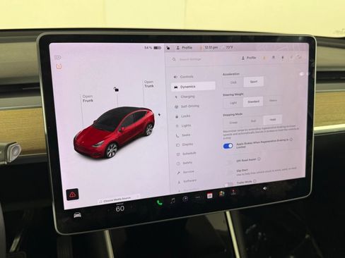 Used 2021 Tesla Model Y Long Range AWD/4WD image 27