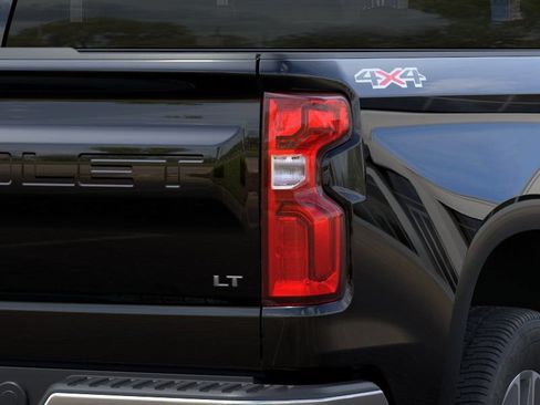 New 2026 Chevrolet Silverado 1500 LT AWD/4WD image 11