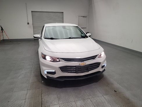 Used 2018 Chevrolet Malibu LT FWD image 14