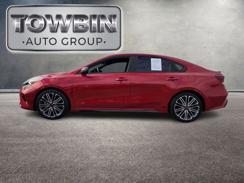 Certified 2022 Kia Forte GT image 8