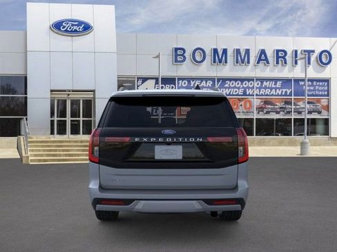 New 2026 Ford Expedition Platinum w/ Driver's Package image 5