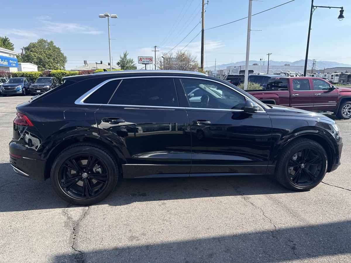 Used 2019 Audi Q8 Premium Plus AWD/4WD image 5