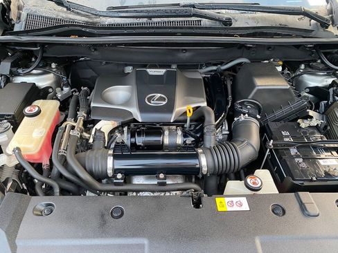 Used 2018 Lexus NX 300 FWD image 10