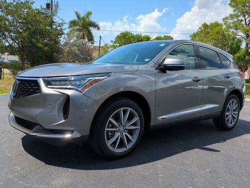 Certified 2023 Acura RDX FWD w/ Technology Package image 8