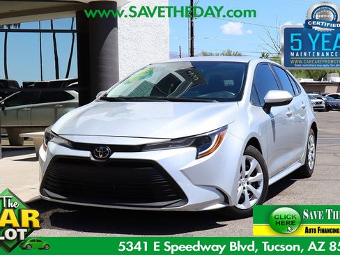Used 2024 Toyota Corolla LE FWD image 1