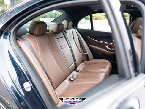 Used 2017 Mercedes-Benz E 300 image 18
