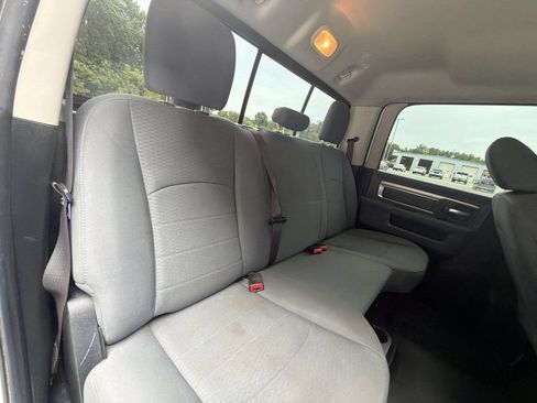 Used 2018 RAM 2500 SLT AWD/4WD image 25