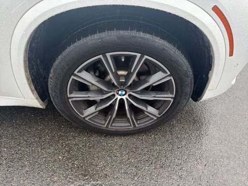 Used 2020 BMW X5 xDrive40i w/ M Sport Package AWD/4WD image 5