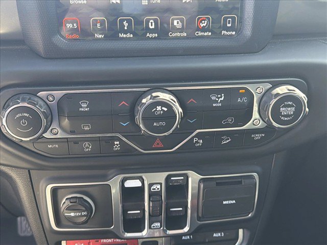 Used 2018 Jeep Wrangler Unlimited Rubicon AWD/4WD image 17