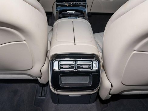 Used 2022 Mercedes-Benz S 500 4MATIC image 19