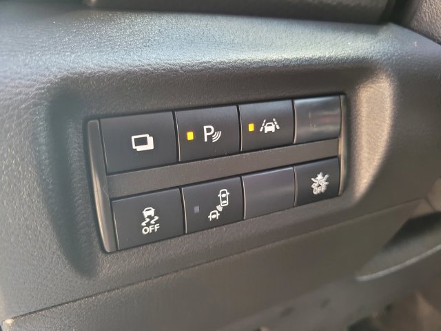 Used 2023 Nissan Kicks S FWD image 17