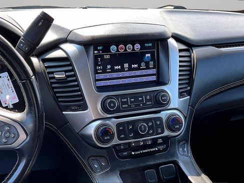 Used 2020 Chevrolet Traverse Premier w/ Redline Edition AWD/4WD image 6