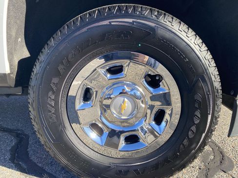 Used 2015 Chevrolet Colorado W/T w/ WT Convenience Package image 9