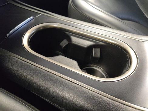 Used 2017 Lincoln MKC Select w/ Select Plus Package image 26