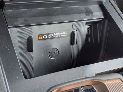 New 2025 GMC Hummer EV 3X image 17