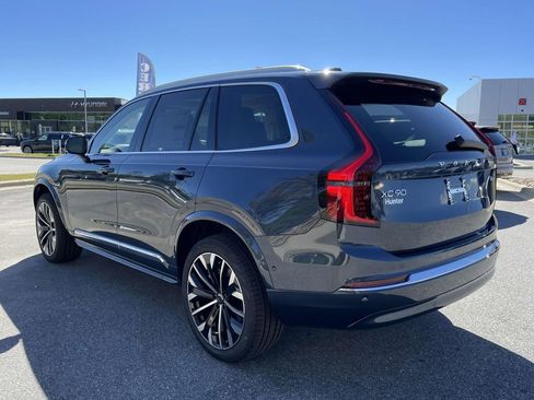 New 2026 Volvo XC90 B6 Ultra image 26