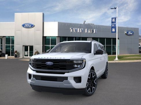 New 2026 Ford Expedition Max Platinum AWD/4WD image 2