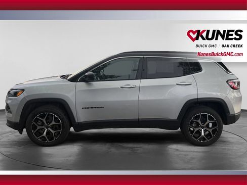 Used 2025 Jeep Compass Limited AWD/4WD image 6