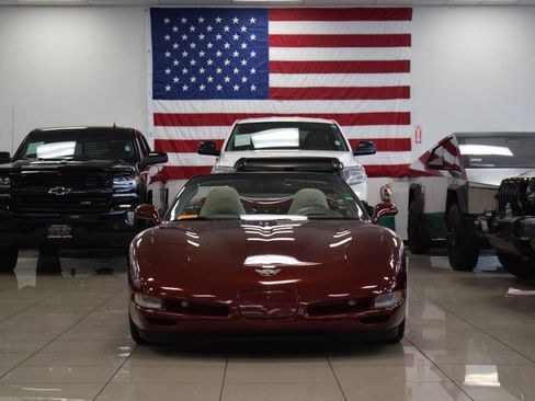 Used 2003 Chevrolet Corvette Convertible w/ Preferred Equipment Group1 image 2