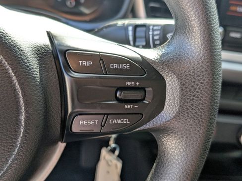 Used 2023 Kia Rio S image 25